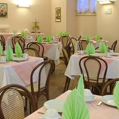 Hotell Maria 4*